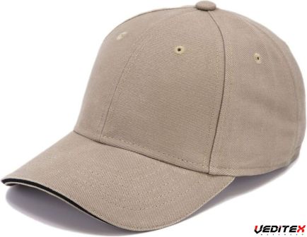 Casquette avec liseré sur visière